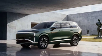 STARLIGHT L: новый премиальный гибридный кроссовер Wuling